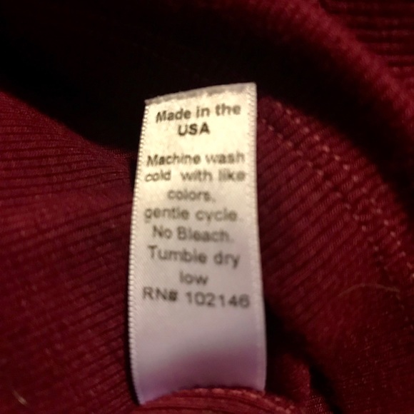 Michael Stars Cold Shoulder Top burgundy - Picture 5 of 6